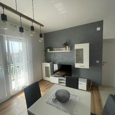 App Leka Apartment Umag